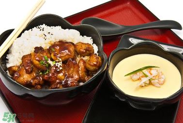 吃快餐抽兩瓶黑血是真的嗎？吃快餐血會(huì)變黑嗎？
