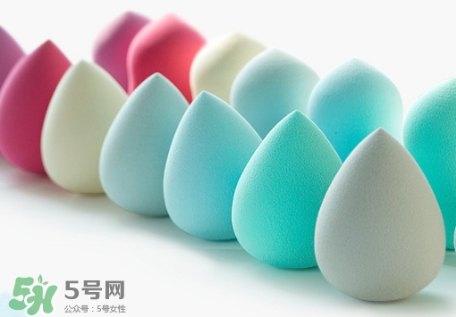 美妝蛋可以干用嗎？美妝蛋使用前要打濕嗎？