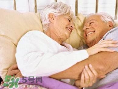 老年人還能性生活嗎？老年人的性生活需要注意什么？