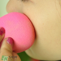 美妝蛋可以用香皂洗嗎？美妝蛋可以用肥皂洗嗎？