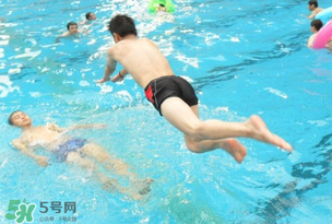 四月份可以游泳嗎？幾月份可以游泳？
