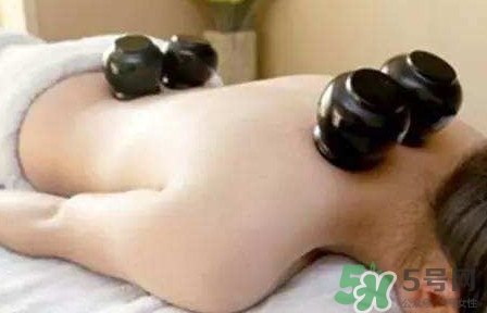 拔罐拔出水泡來(lái)怎么回事？拔罐出水泡是什么原因