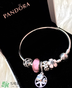 潘多拉桃花系列什么寓意？pandora桃花系列的寓意是什么？