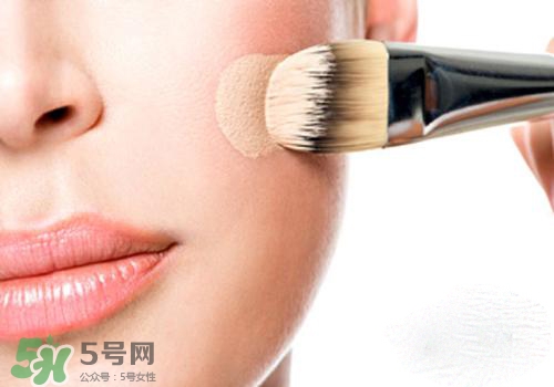 只涂bb霜要卸妝嗎？bb霜不卸妝會(huì)怎樣？