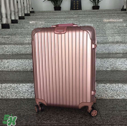 日默瓦和新秀麗哪個好？rimowa和新秀麗拉桿箱哪個更好？