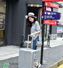 rimowa日默瓦箱子怎么改密碼？日默瓦拉桿箱怎么設置密碼？