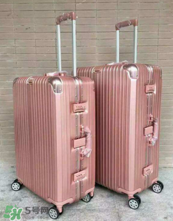 rimowa日默瓦箱子怎么看真假？日默瓦拉桿箱真假辨別