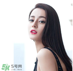 dior迪奧口紅哪個(gè)顏色顯白？dior迪奧口紅哪個(gè)色號(hào)顯白？