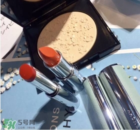 紀(jì)梵?；ǘ涓〉癫蕣y盤多少錢？紀(jì)梵希花朵浮雕高光修容盤價(jià)格