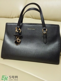 charles keith是什么牌子？屬于什么檔次