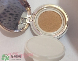 ysl蕾絲氣墊粉餅怎么用？ysl超模蕾絲氣墊粉餅使用方法