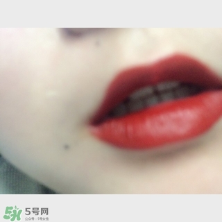 辣椒紅是什么顏色？辣椒紅口紅色號試色