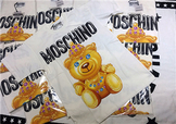 莫斯奇諾小熊t恤正品多少錢(qián)？moschino小熊短袖專柜價(jià)格