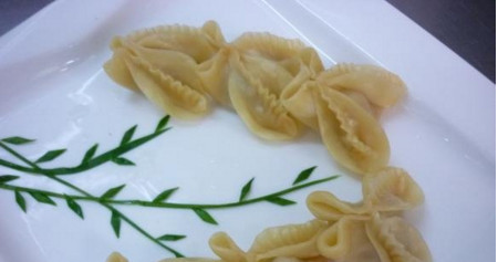 地菜餃子怎么包好吃？地菜餃子餡怎么做好吃