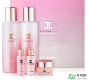 jayjun水乳套盒粉色藍(lán)色那個好？jayjun水乳粉色藍(lán)色區(qū)別