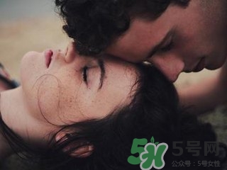 體外射精懷孕幾率大嗎？體外射精有什么危害嗎？