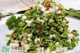 香椿和芹菜能一起吃嗎？香椿可以和芹菜同吃嗎？