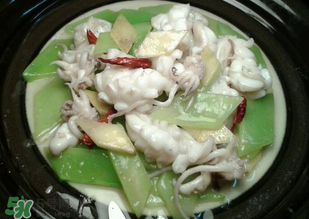 萵筍和魚能一起吃嗎？萵筍可以和魚一起煮嗎？