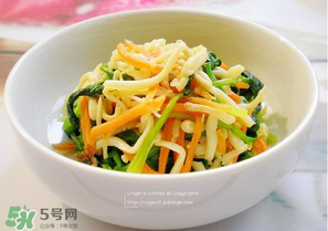 洋蔥和胡蘿卜能一起吃嗎？洋蔥和胡蘿卜可以一起炒嗎？