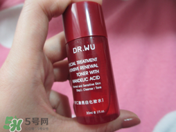 寵愛之名和dr.wu哪個(gè)好？ 寵愛之名和dr.wu對(duì)比