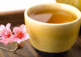 桃花茶可以加蜂蜜嗎？桃花茶可以和蜂蜜一起喝嗎？