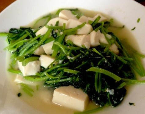 茼蒿能和豆腐一起吃嗎？茼蒿可以和豆腐同炒嗎