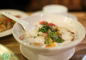 花甲能和豆腐一起吃嗎？花甲和豆腐能一起吃嗎？