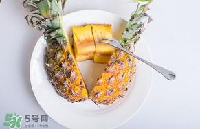 花甲和菠蘿能同吃嗎？吃完花甲能吃菠蘿嗎？
