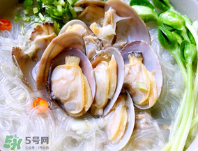 花甲發(fā)臭還能吃嗎？花甲買回來有點(diǎn)臭可以吃嗎？