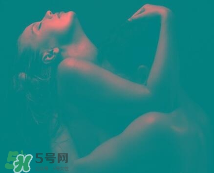 什么時候第一次性行為合適？第一次性行為的年齡