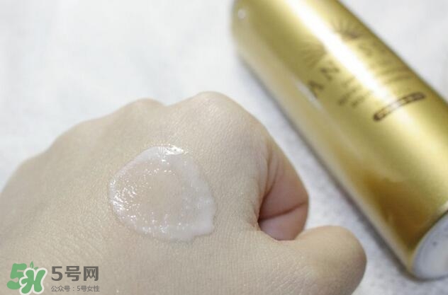 安耐曬噴霧可以帶上飛機嗎？安耐曬防曬噴霧可以托運嗎？