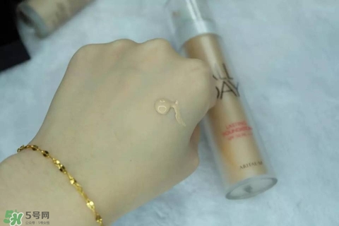 混合皮用什么粉底液？混合皮膚用什么粉底液比較好？