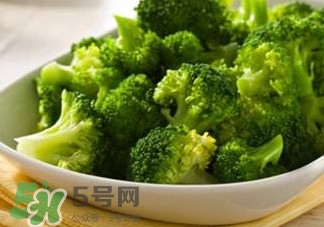西蘭花焯水用冷水還是熱水？西蘭花焯水多久