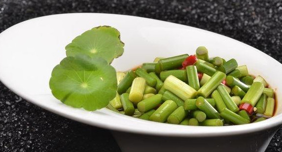 蒜苔怎么處理？蒜薹炒之前要怎么處理