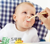 寶寶輔食要加鹽嗎？寶寶輔食能不能加鹽？