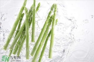 蘆筍根部可以吃嗎？蘆筍根爛了還能吃嗎