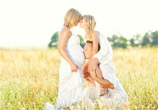 孕婦怎么樣選擇合適的鞋子？孕婦鞋穿什么樣的比較好？