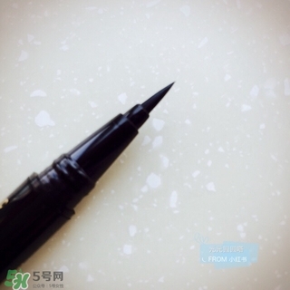 mistine雙頭眼線筆怎么用？mistine羽翼雙頭眼線筆使用方法