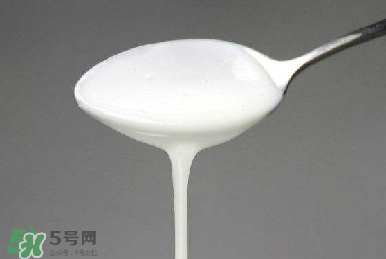 吃蝦爬子能喝酸奶嗎？蝦爬子和酸奶能一起吃嗎？
