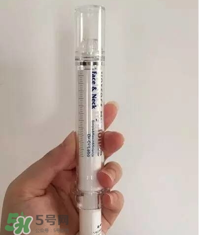 藍(lán)紫根去法令紋有用嗎？藍(lán)紫根法令紋棒可以去法令紋嗎？