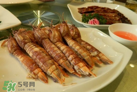 蝦爬子和菠菜能一起吃嗎？蝦爬子能和菠菜一起吃嗎？