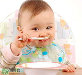 為什么不能給寶寶吃果凍？寶寶千萬(wàn)不能吃的5種危險(xiǎn)食物