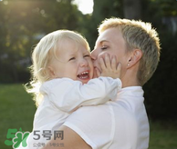 家長什么時候可以帶寶寶進行戶外活動？寶寶最佳的戶外運動時間是什么？