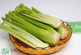 西芹是轉(zhuǎn)基因的嗎？西芹是不是轉(zhuǎn)基因