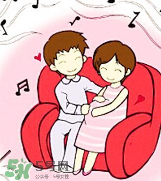 孕婦摸肚子對胎兒有什么危害嗎？孕婦摸肚子的正確方法？