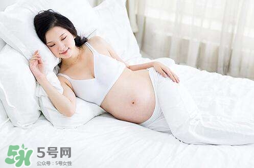 孕婦摸肚子會繞頸嗎？孕婦摸肚子胎兒能感受到嗎？