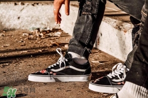 amac customs與vans高定鞋子多少錢？