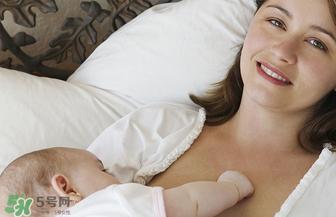 正常母乳是什么顏色？什么顏色的母乳營養(yǎng)高？