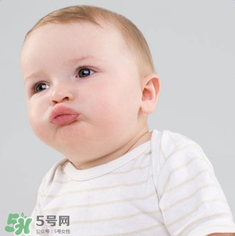 寶寶濕疹可以涂郁美凈嗎？ 寶寶濕疹涂什么管用？