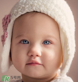 寶寶濕疹可以涂郁美凈嗎？ 寶寶濕疹涂什么管用？